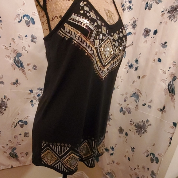 Top - Picture 5 of 5